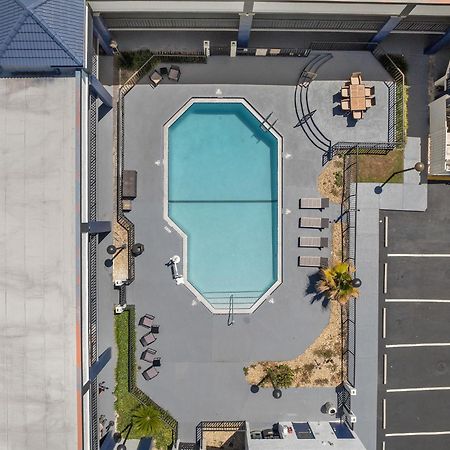 Baymont By Wyndham Orlando East Hotel Alafaya Exterior foto