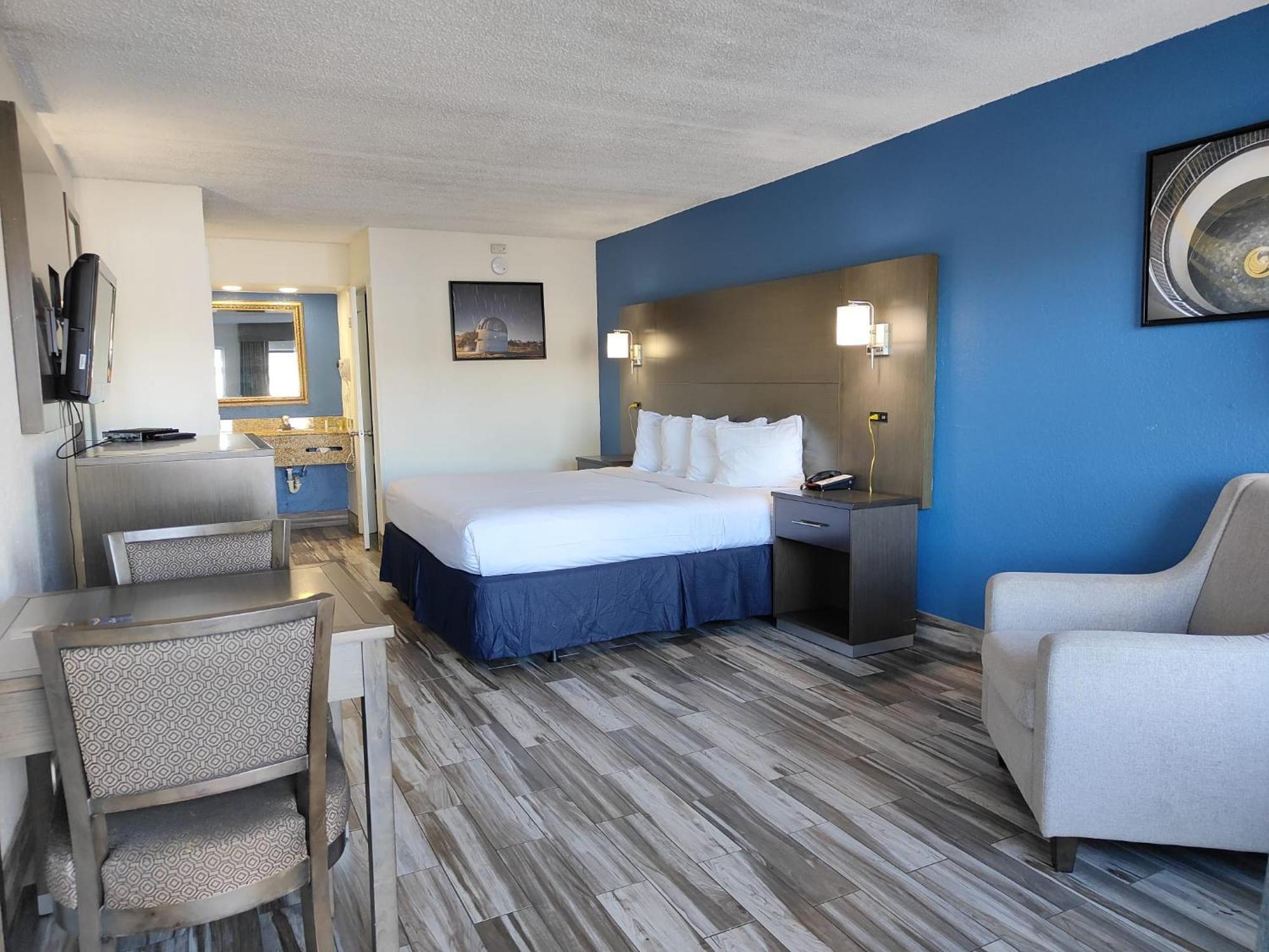Baymont By Wyndham Orlando East Hotel Alafaya Exterior foto