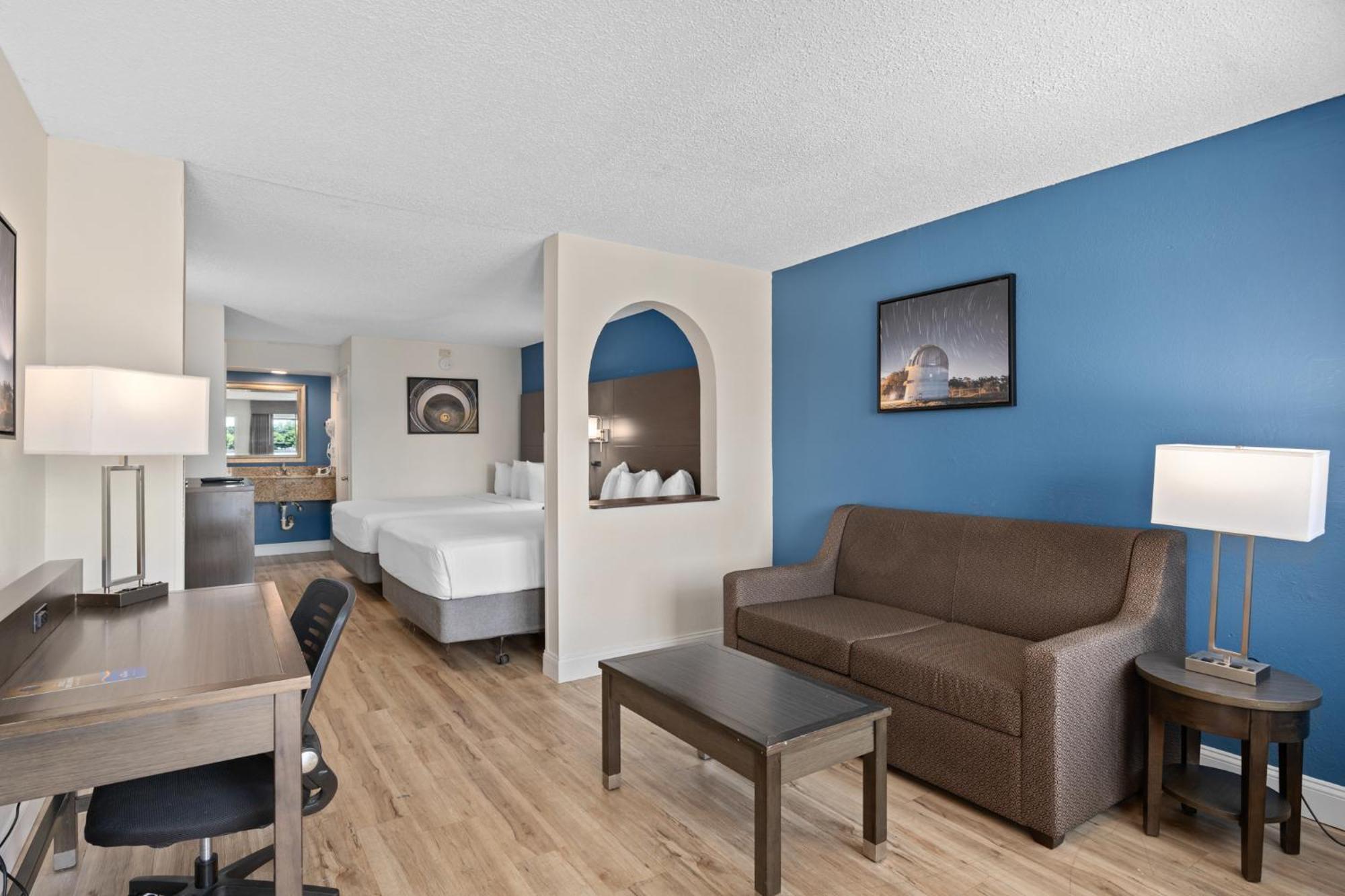 Baymont By Wyndham Orlando East Hotel Alafaya Exterior foto