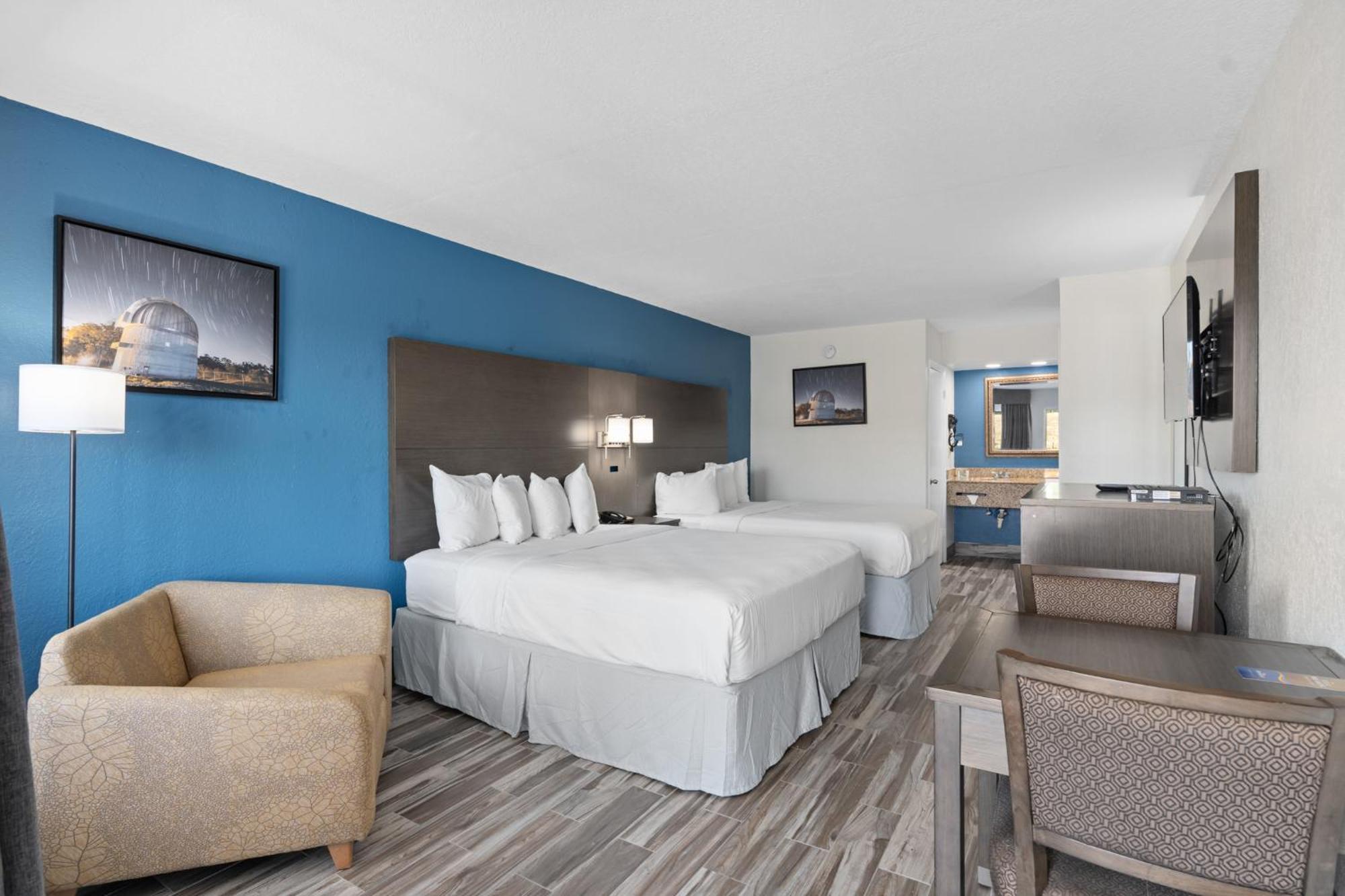 Baymont By Wyndham Orlando East Hotel Alafaya Exterior foto