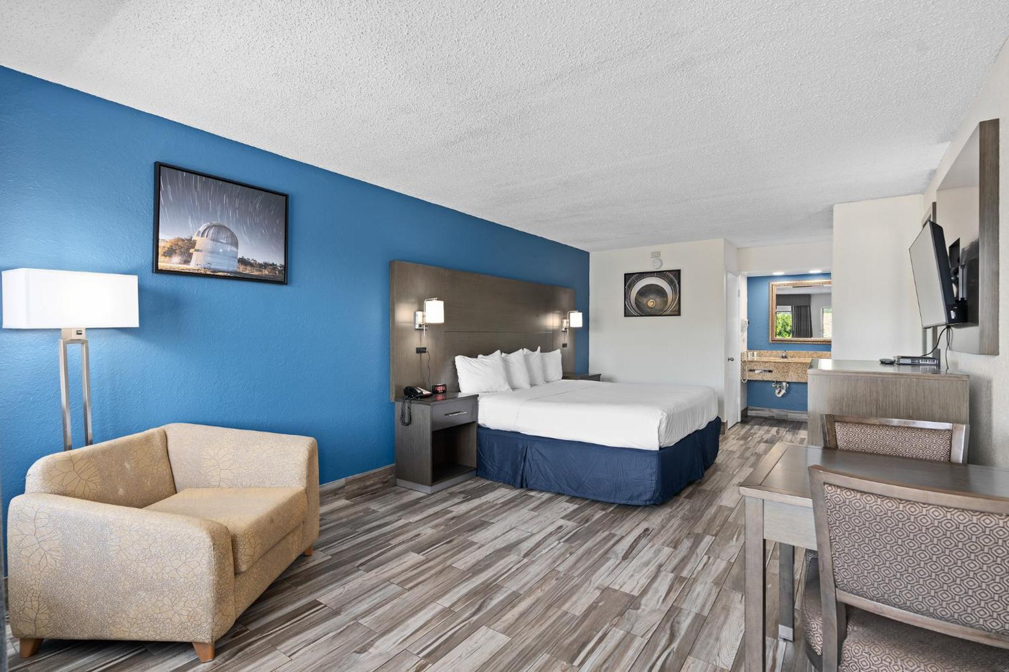 Baymont By Wyndham Orlando East Hotel Alafaya Exterior foto