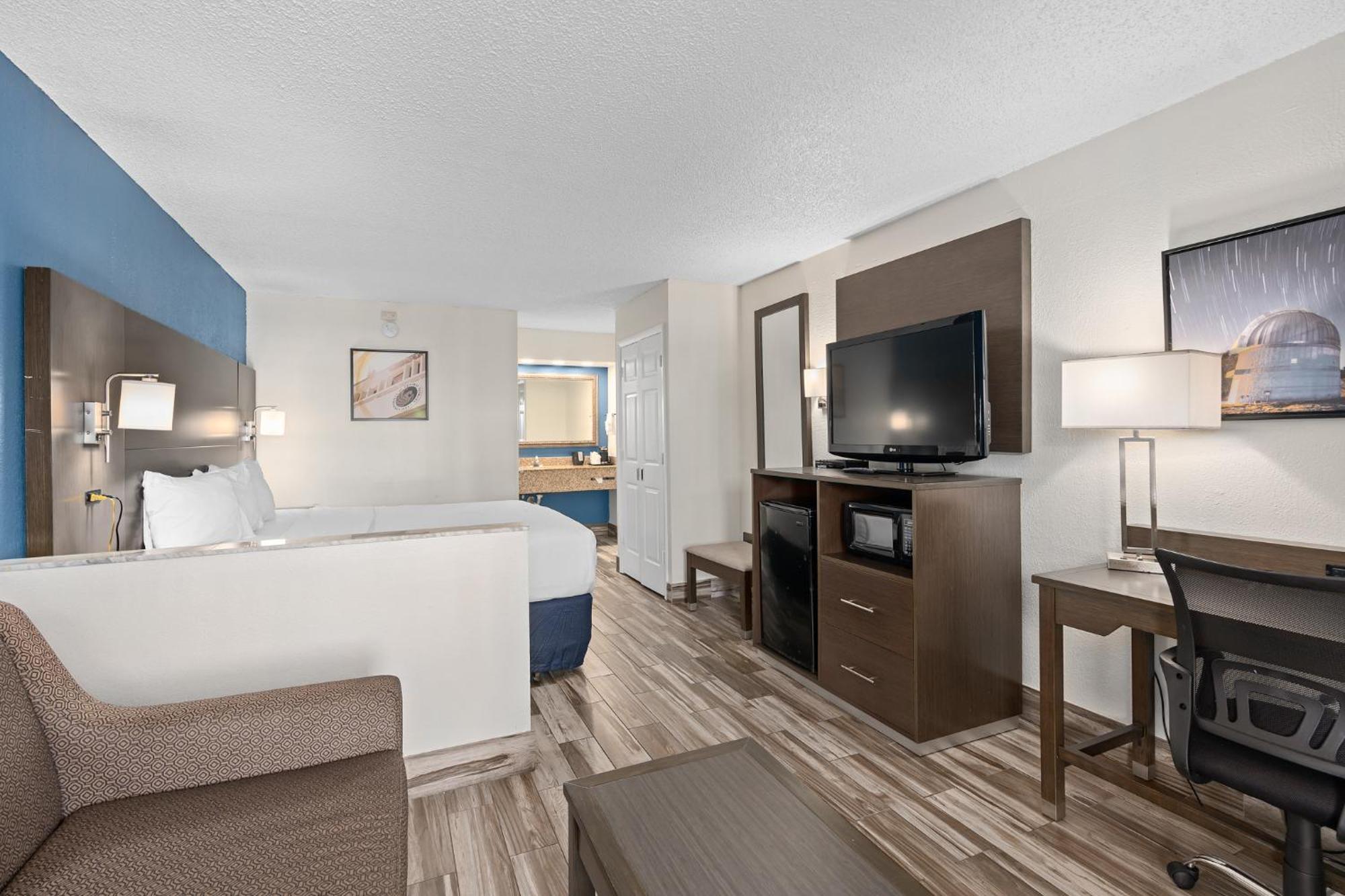 Baymont By Wyndham Orlando East Hotel Alafaya Exterior foto