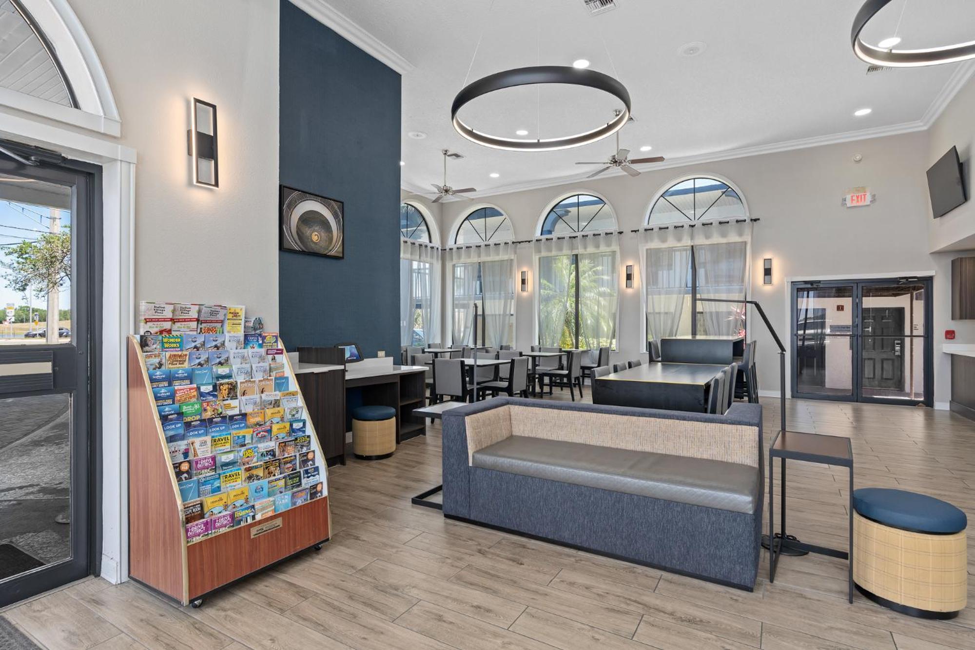 Baymont By Wyndham Orlando East Hotel Alafaya Exterior foto